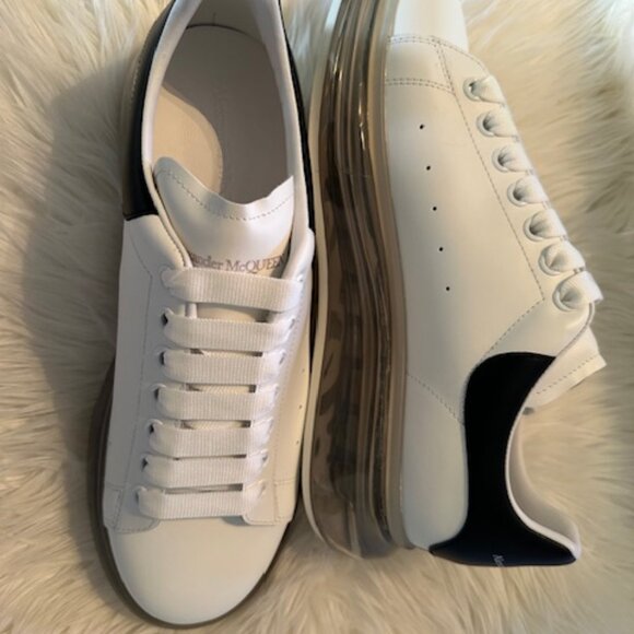 Alexander McQueen Oversized Sneakers – White with Clear Sole (Men’s 43.5 / US 10 - Picture 7 of 14